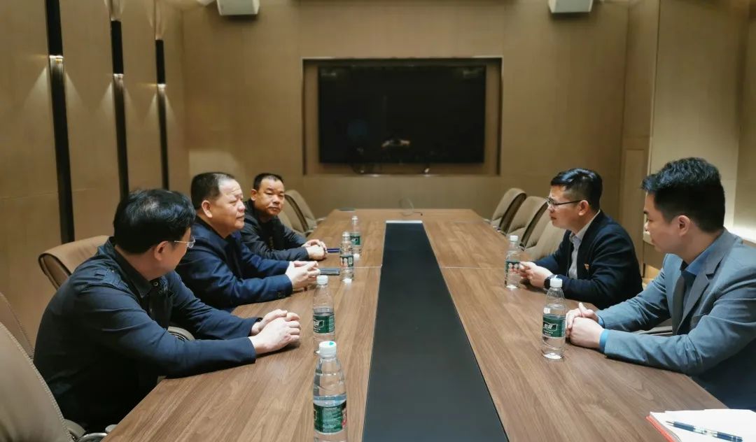 中庭黨建 | 南寧市工商聯(lián)牽線搭橋，集團與南寧茂名商會兩新黨組織聯(lián)姻