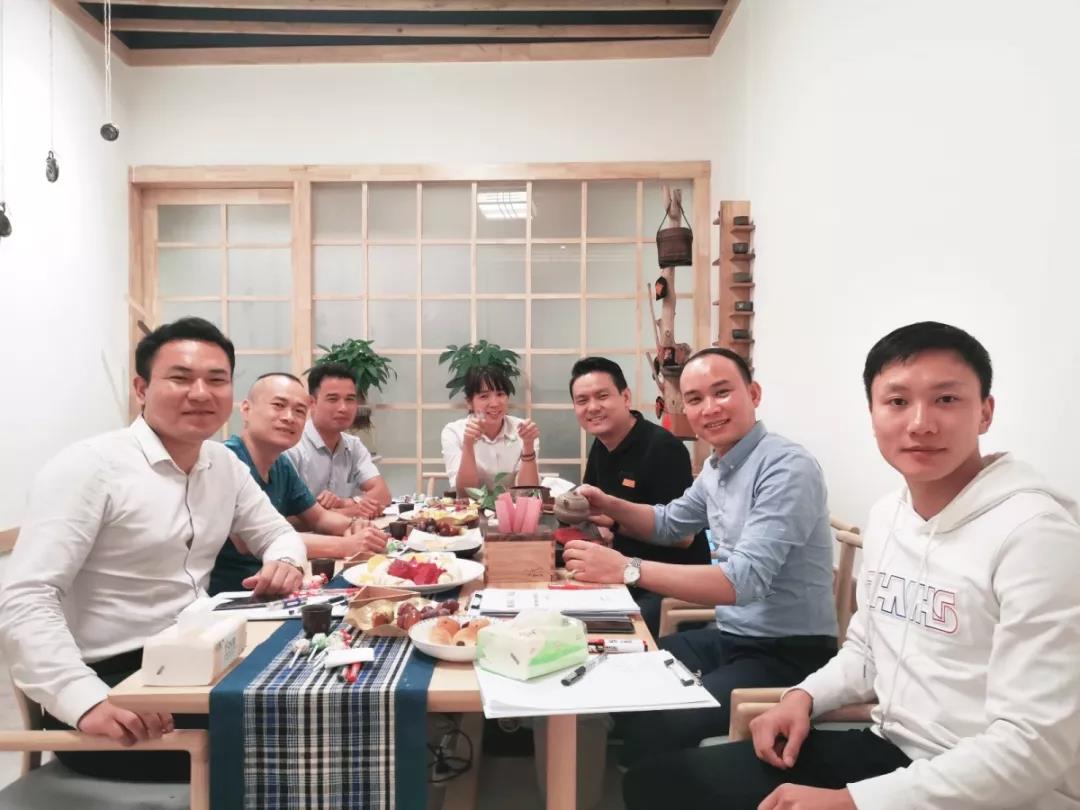 工程、材料中心管理層“裸心會”丨茶短情長，一場來自心靈的對話！